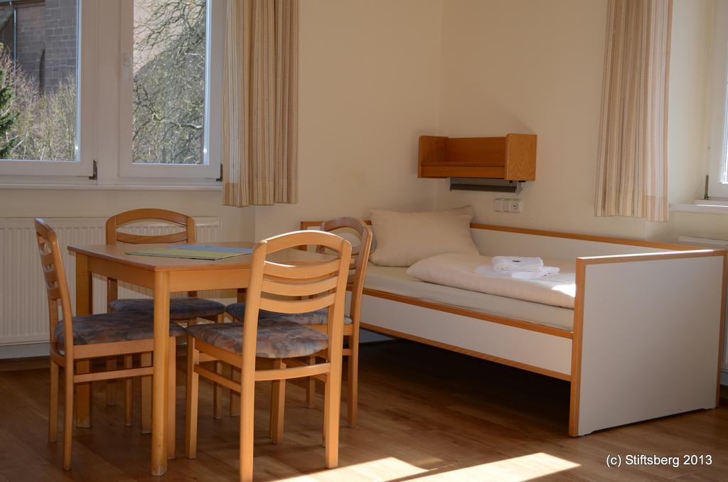 Stiftsberg - Bildungs- Und Freizeitzentrum Kyllburg Eksteriør bilde