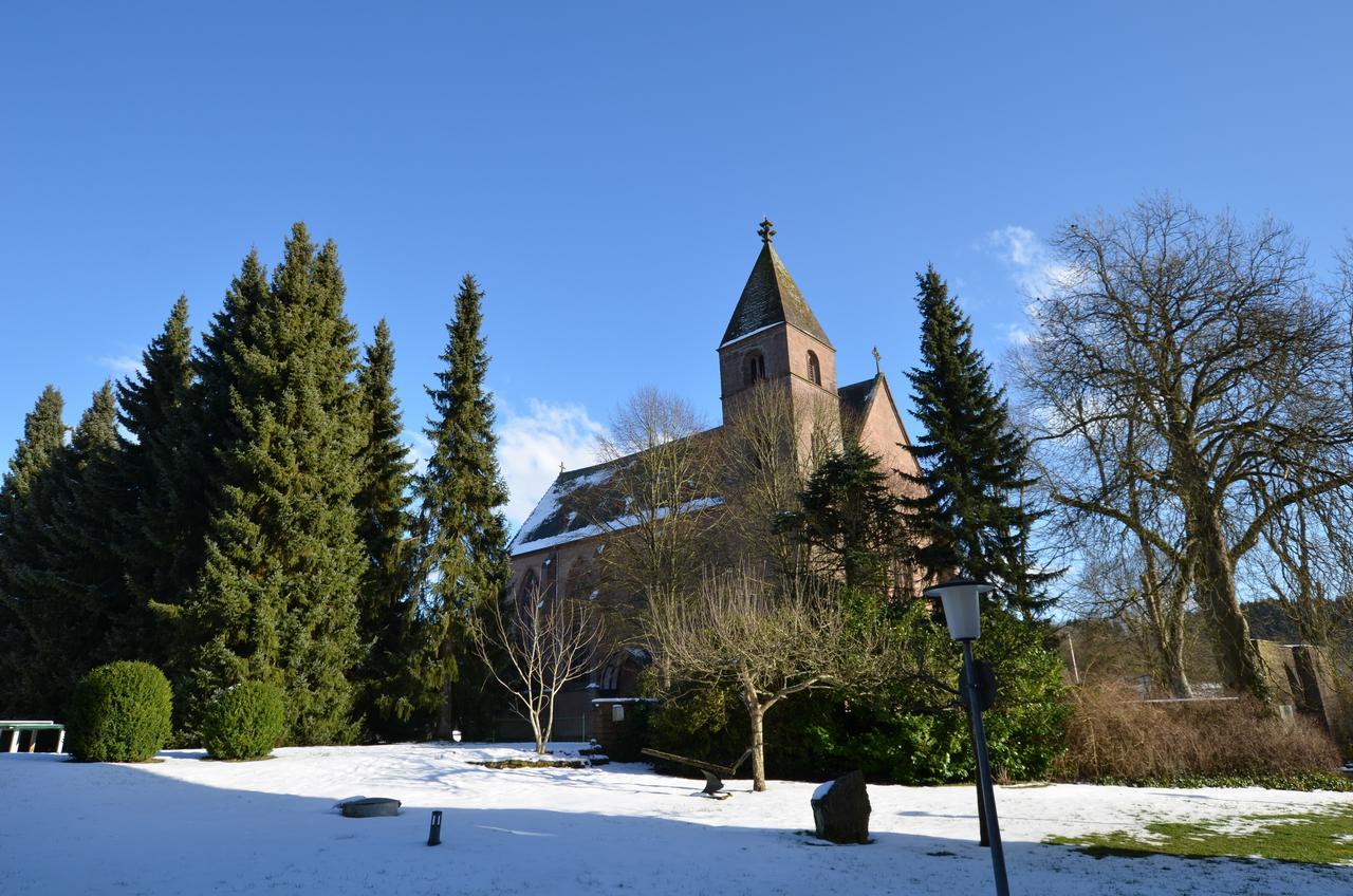Stiftsberg - Bildungs- Und Freizeitzentrum Kyllburg Eksteriør bilde